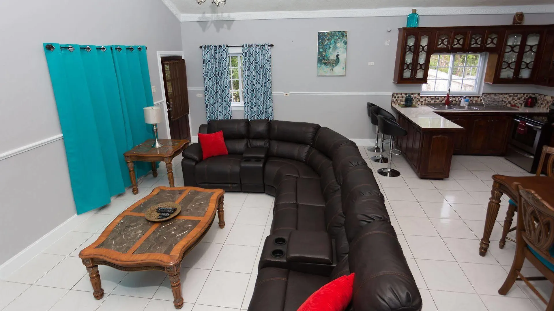 Casa Tianna Guest Apartments 킹스톤